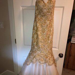 Sherri Hill size 2 dress